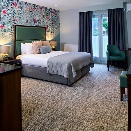 Mandolay Hotel Гілфорд Екстер'єр фото