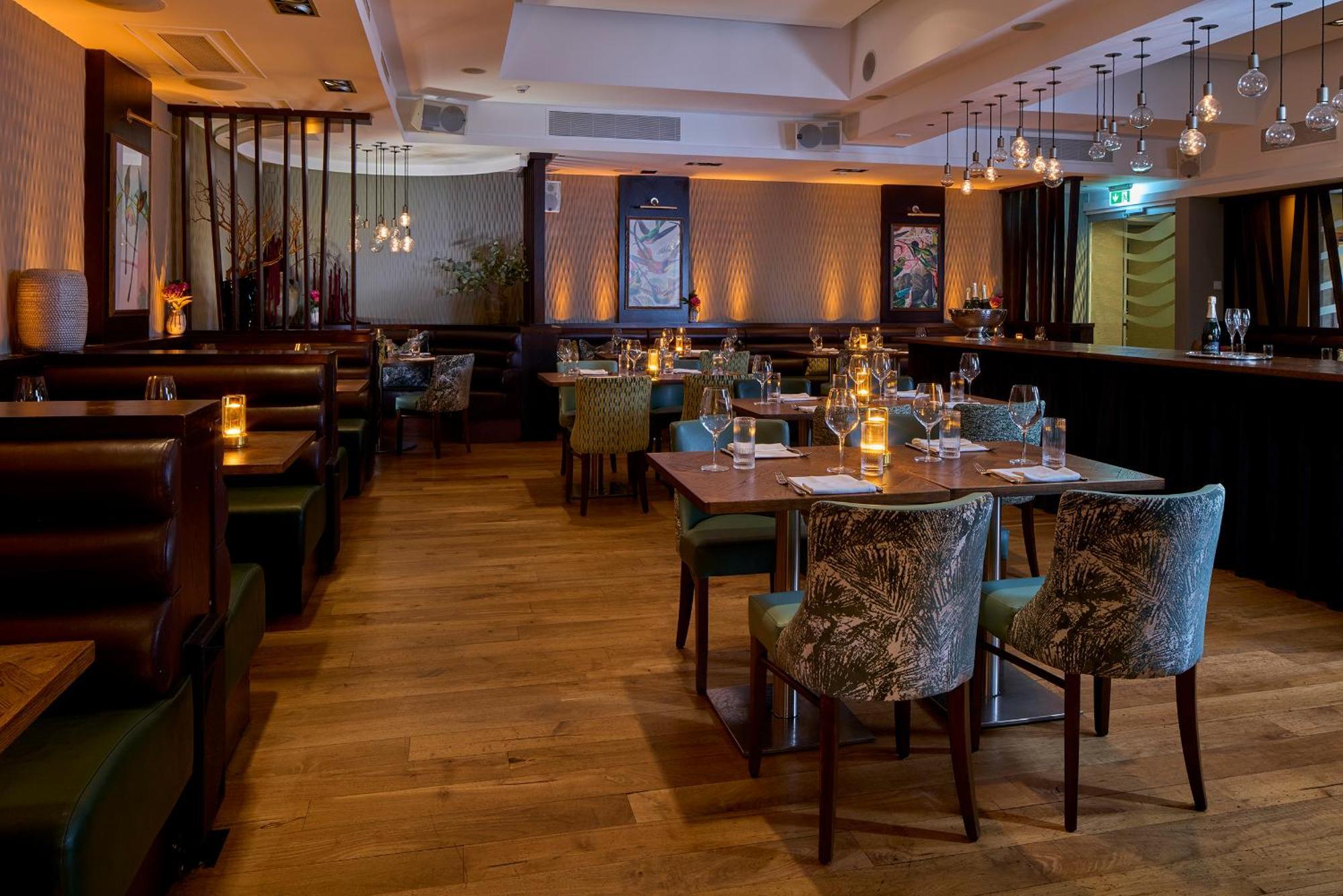 Mandolay Hotel Гілфорд Екстер'єр фото